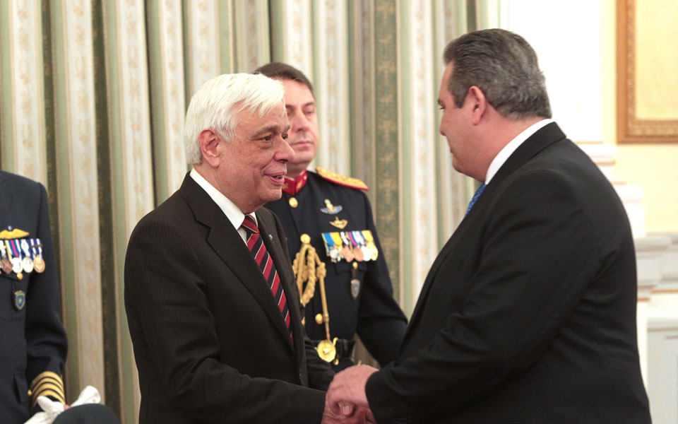 παυλόπουλος-υπερασπίζεστε-τα-σύνορ-2073421