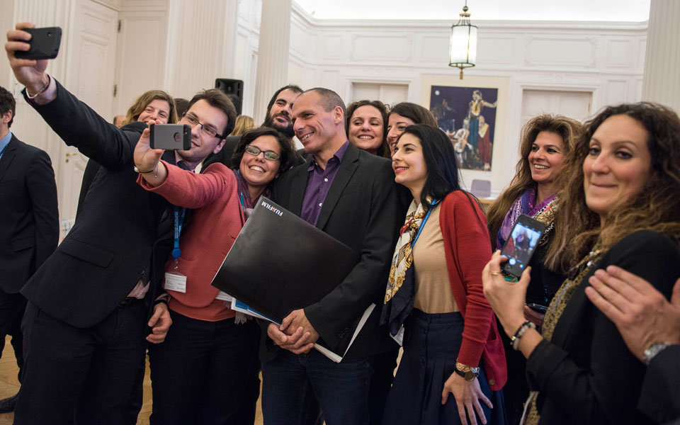 η-δοκός-και-η-ακίδα-2073200