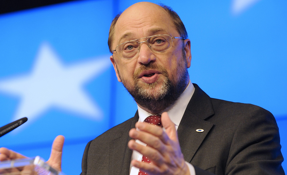 πόλεμος-μάρτιν-σουλτς-με-πάνο-καμμένο-2073216