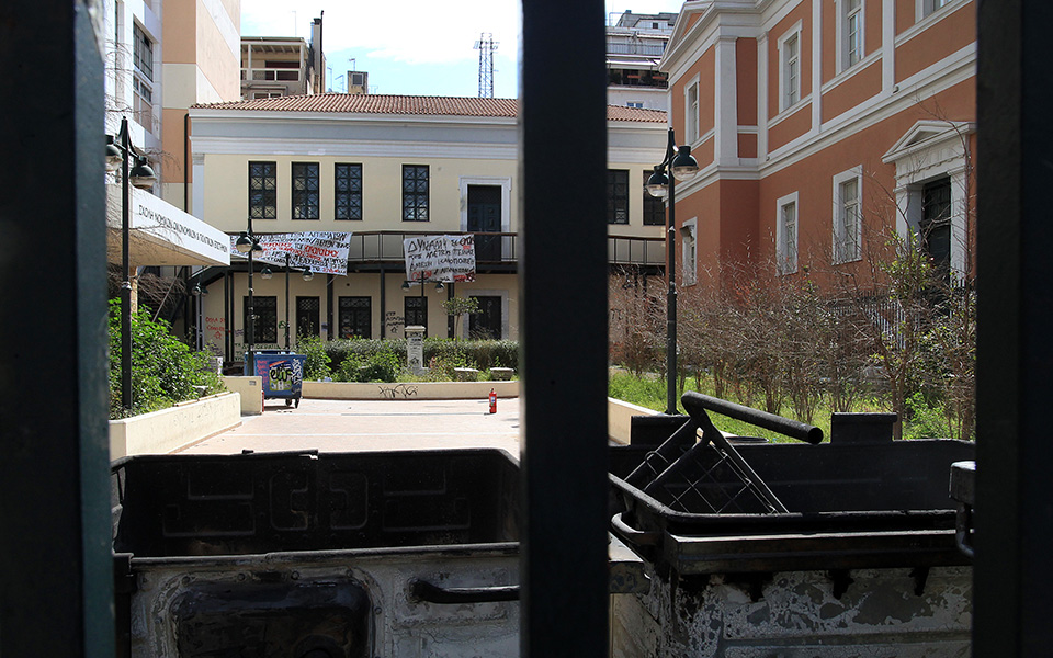 υπό-προϋποθέσεις-η-επέμβαση-αστυνομί-2073926