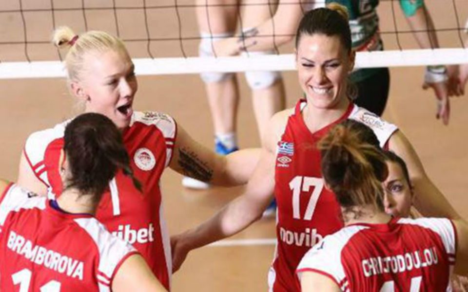 κύπελλο-στο-βόλεϊ-γυναικών-για-τον-ολυ-2075569