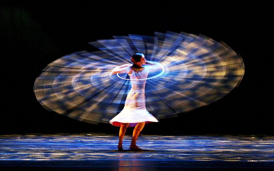 οι-μάγοι-χορευτές-και-η-ονειροπαγί-2073857