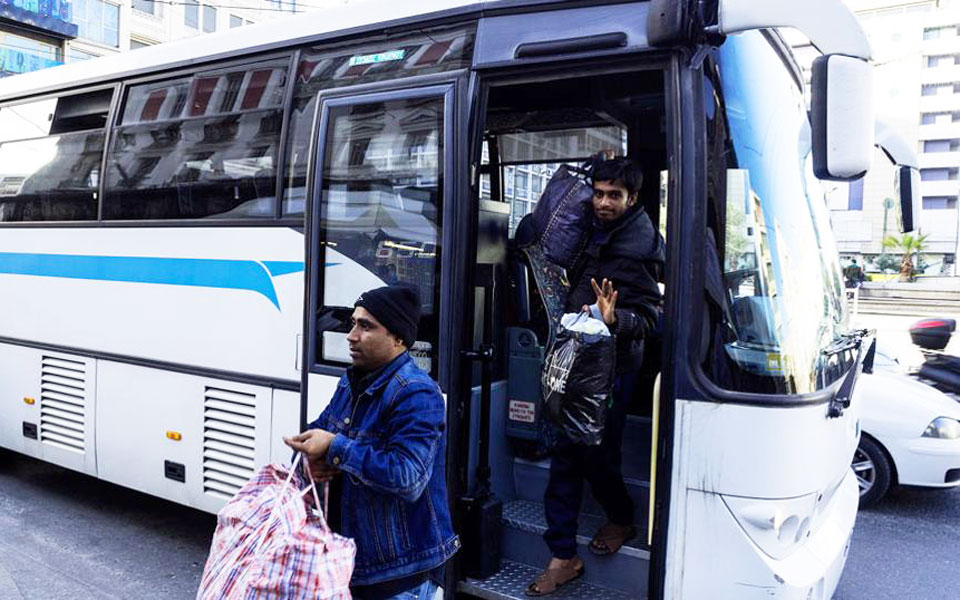 mετά-την-αμυγδαλέζα-αβέβαιο-ξεκίνημα-2072021