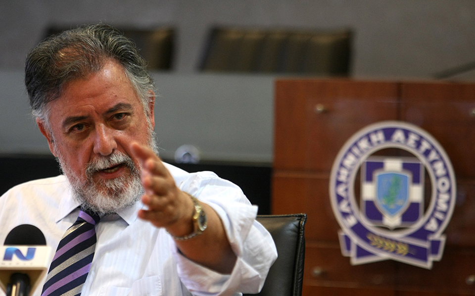 το-παρασκήνιο-και-ο-σάλος-με-τη-διαταγή-2071259