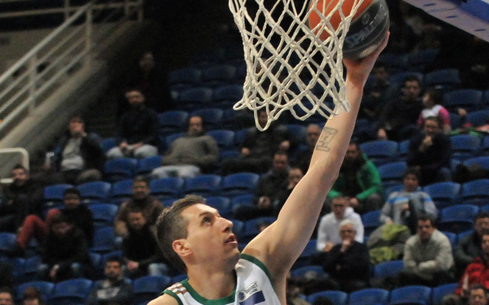 καυτό-τζάμπολ-με-μπαρτσελόνα-στο-οα-2071409