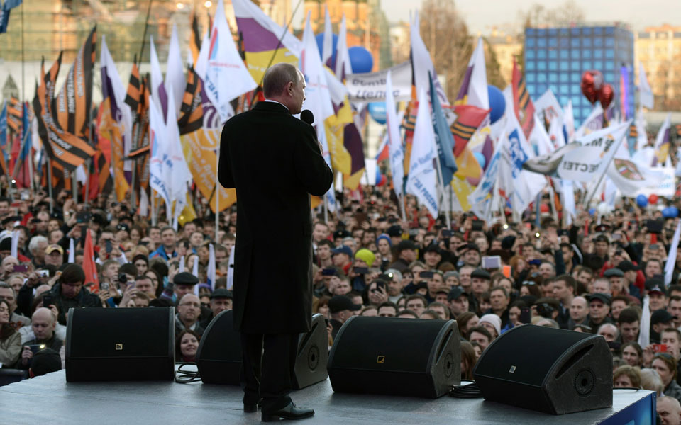 το-μετέωρο-βήμα-της-ε-ε-απέναντι-στον-π-2074424