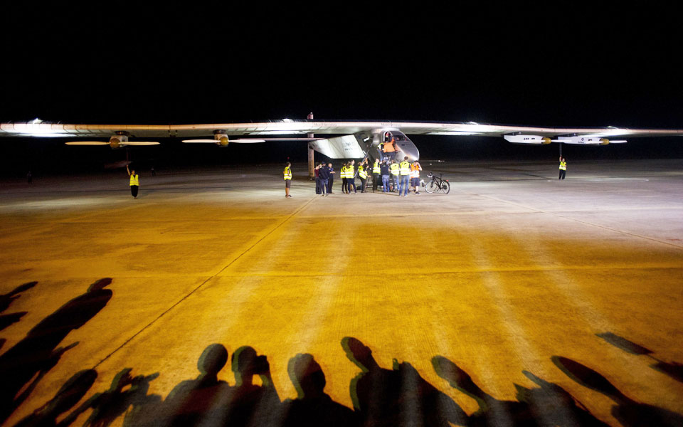 aπογειώθηκε-το-solar-impulse-2075783