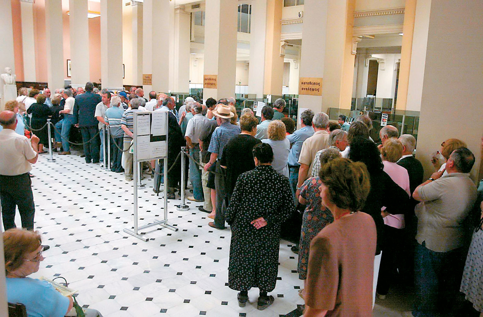 στρατούλης-κάτω-από-τα-όρια-της-φτώχια-2075020