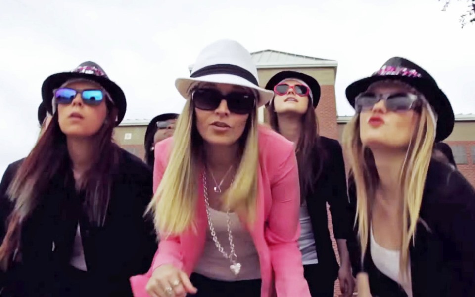 η-μαθητική-εκδοχή-του-uptown-funk-2075233