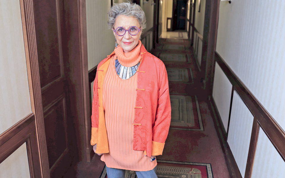 εστέλα-ουέλντον-πόση-εχθρότητα-γενν-2076246