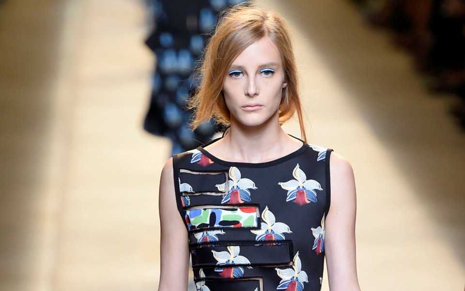 γαλάζιο-κύμα-το-μπλε-εισβάλλει-στο-νεσ-2076543