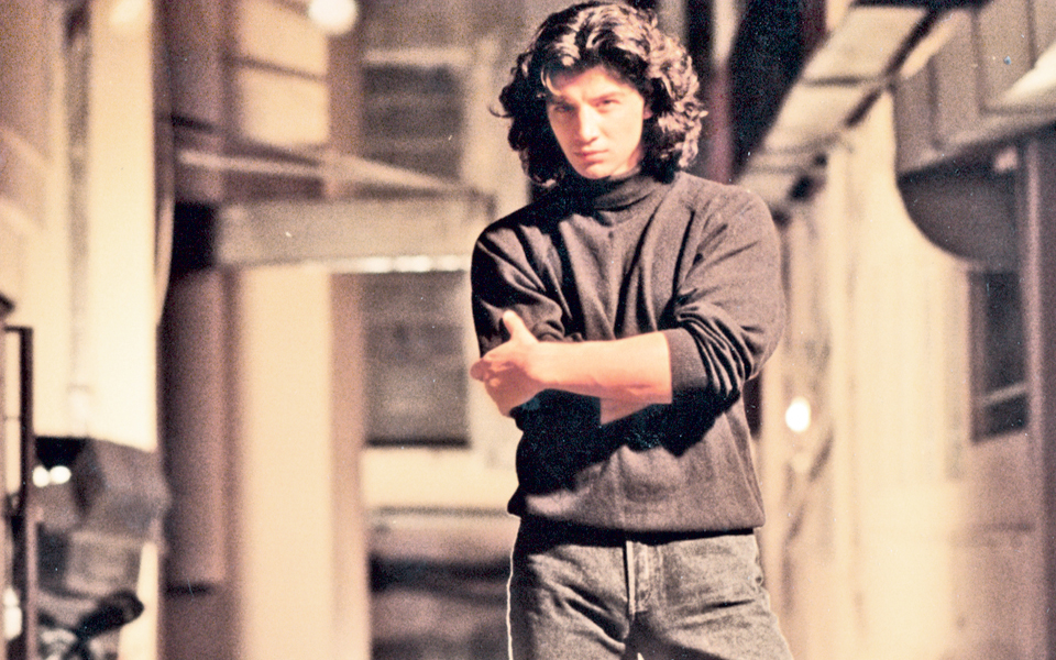 ουρλιάζοντας-για-τον-μπιθικώτση-με-2079453