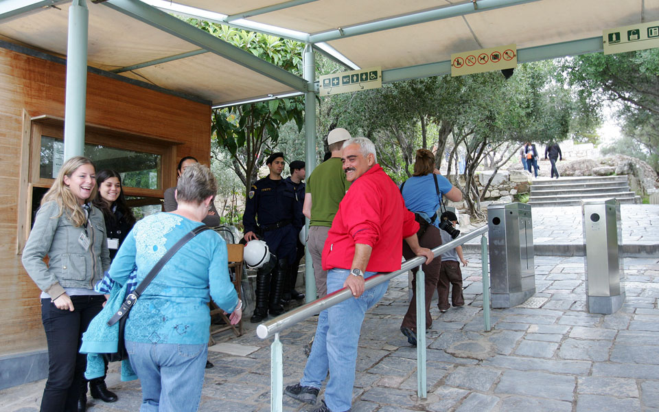 αύξηση-εισιτηρίων-αλλά-σε-βάθος-χρόνο-2076380