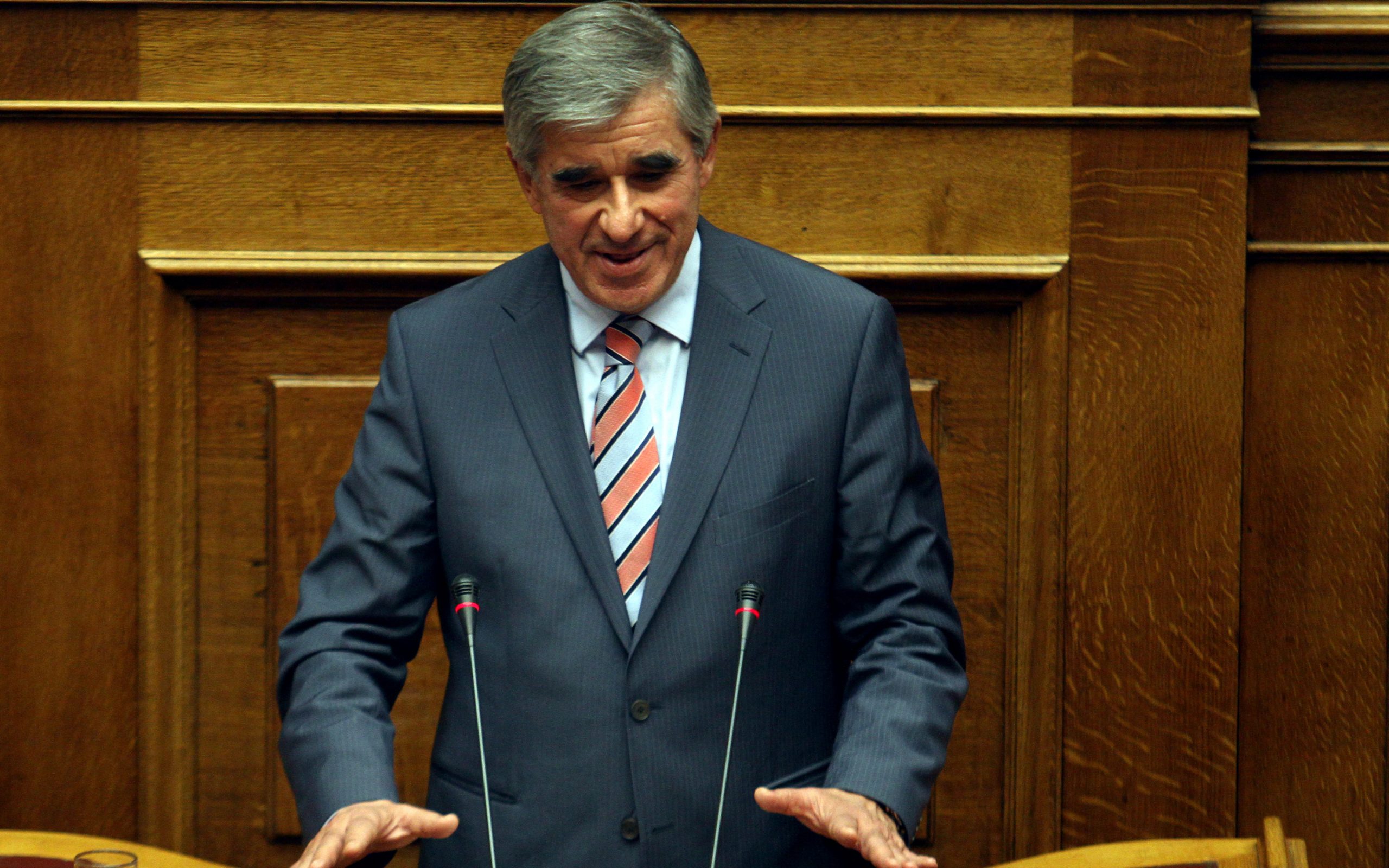 ηχηρή-παρέμβαση-νικολούδη-στη-βουλή-γ-2076764