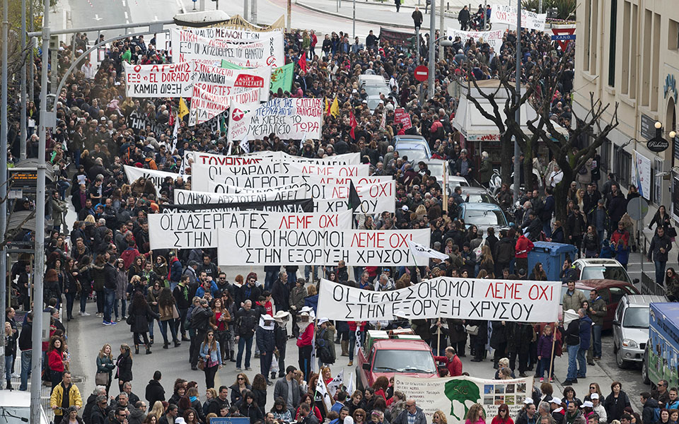 αποχώρησαν-από-τα-μπλόκα-οι-μεταλλωρύ-2077228