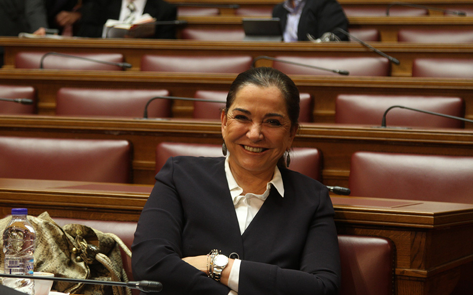 μπακογιάννη-βαρίδι-ο-βαρουφάκης-υπ-2080117