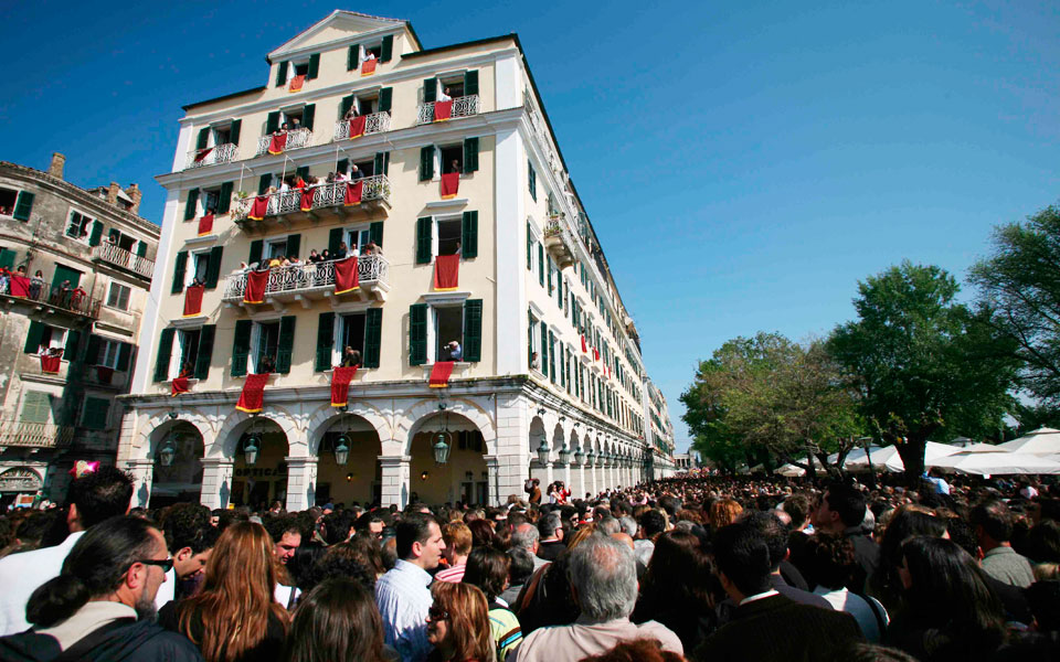 διαθέσιμα-δωμάτια-μέχρι-και-στο-παρά-5΄-2077646