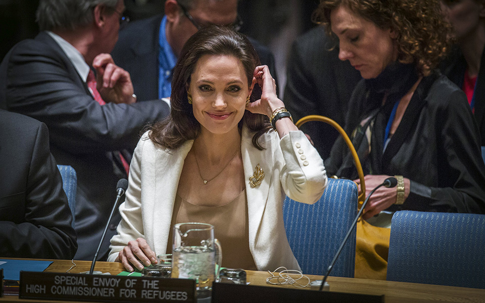 τζολί-ο-οηε-απέτυχε-στην-συρία-2079775