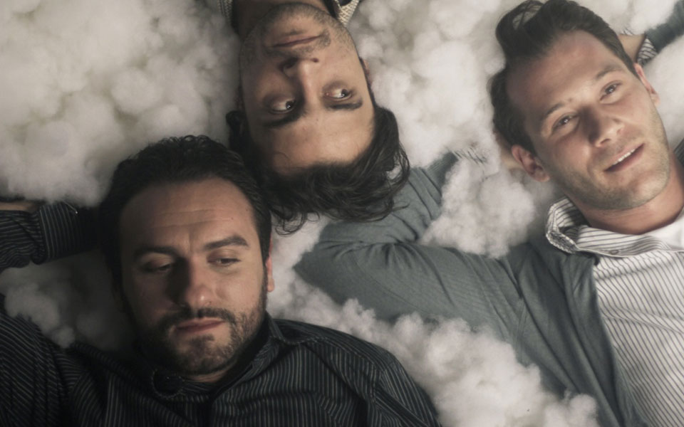 μια-ημέρα-από-τις-πρόβες-των-αδελφών-κ-2077253