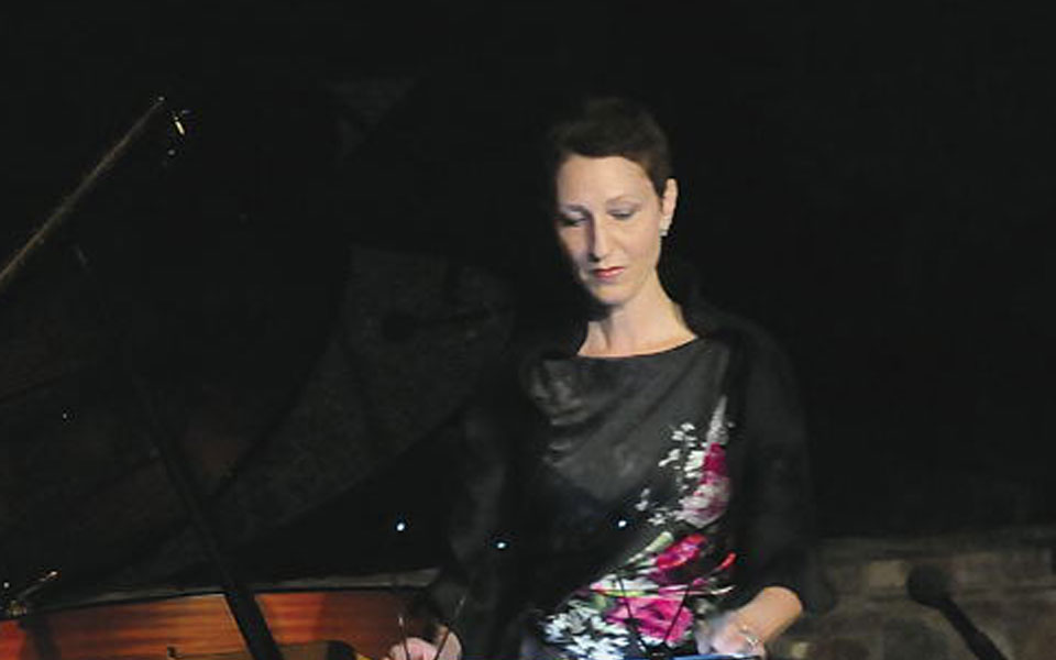 μουσική-και-ποίηση-από-τη-στέλλα-ντουφ-2076224