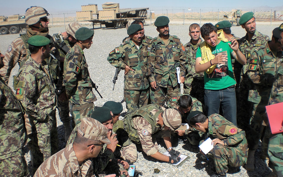 mετέωροι-οι-μεταφραστές-του-στρατού-2076723