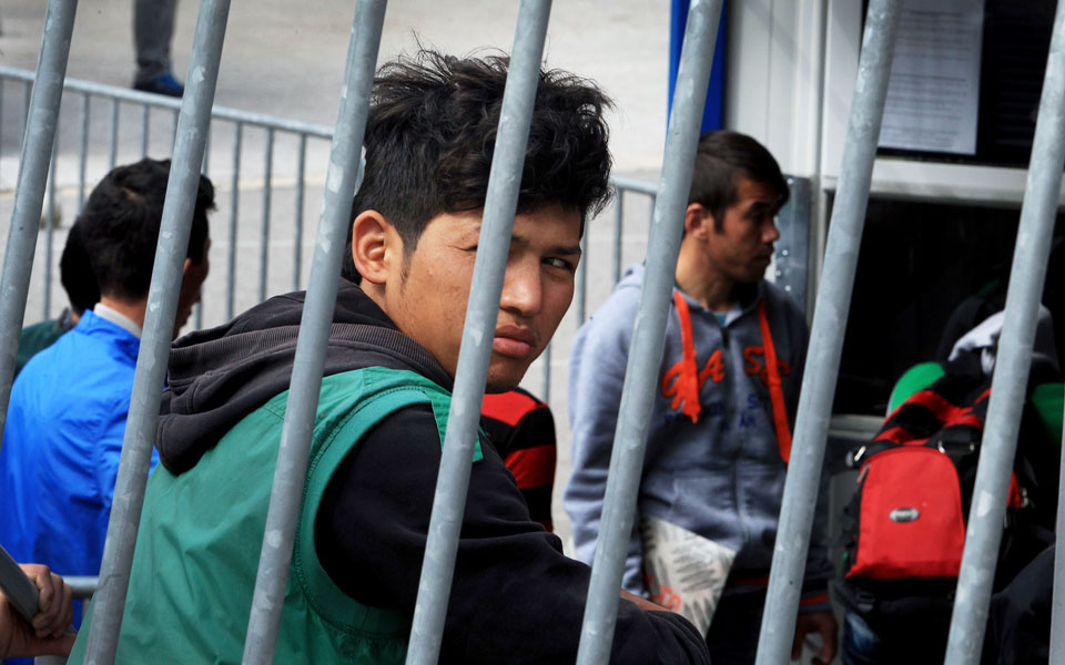 αδειες-ψυχές-στην-τηλεοπτική-οθόνη-2078458