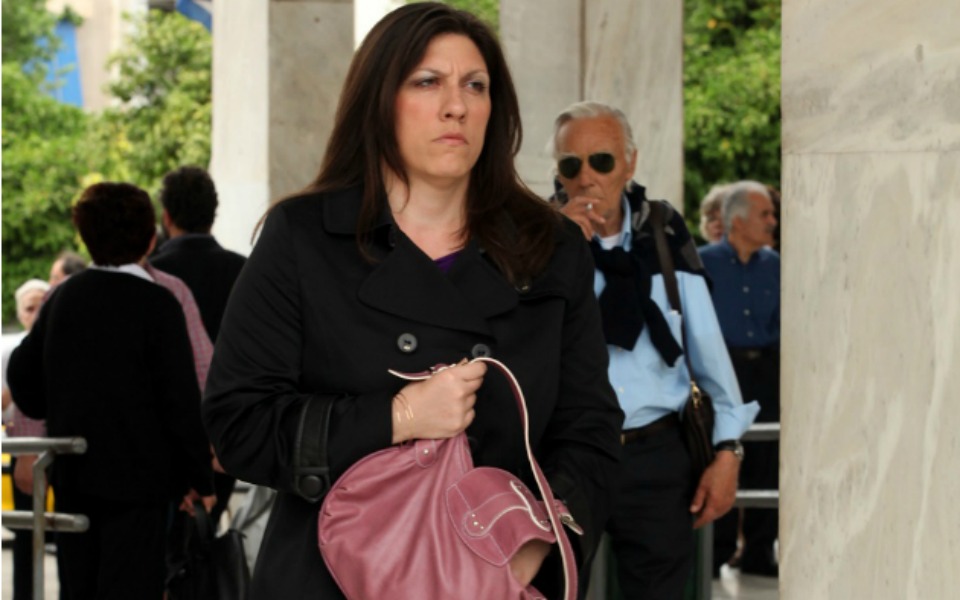 τι-κάνει-λάθος-η-ζωή-κωνσταντοπούλου-2077065