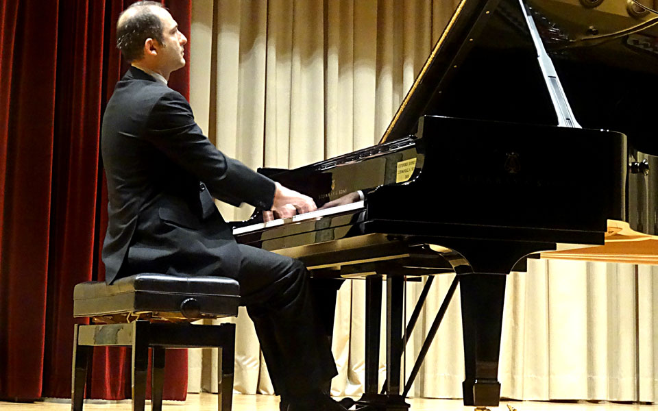 μυσταγωγία-ενός-ρεσιτάλ-2080328