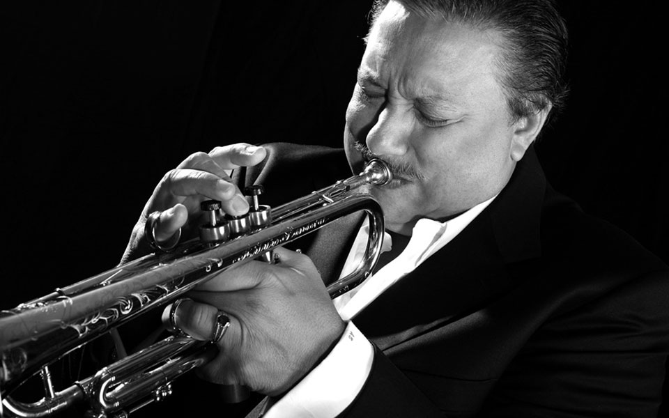 ο-αρτούρο-σαντοβάλ-έρχεται-στην-αθήνα-2080546