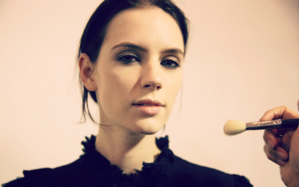 μακιγιάζ-5-λάθη-που-προσθέτουν-χρόνια-2077034