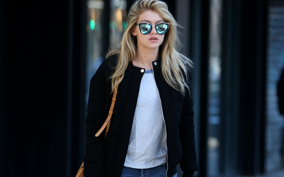 casual-chic-look-τελειοποιήστε-το-με-sporty-πινελιές-2077320