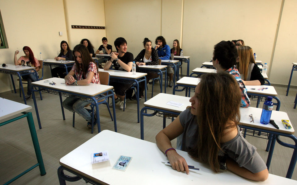 οι-αλλαγές-ψαλιδίζουν-κλάδους-με-δυνα-2077592