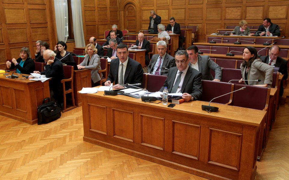 τροπολογίες-φωτιά-προς-ψήφιση-2076945