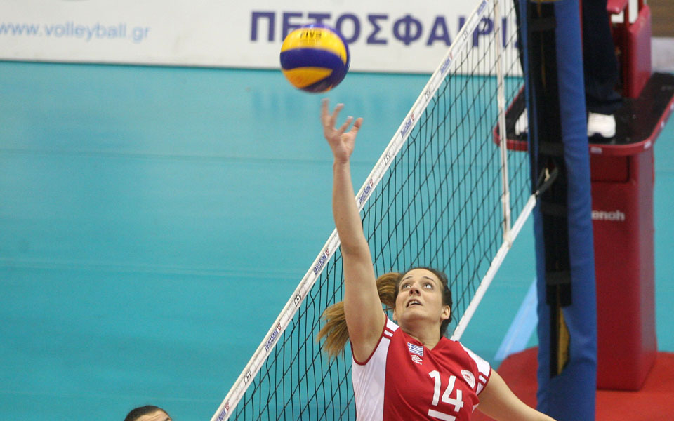 πρώτο-βήμα-για-τις-ερυθρόλευκες-2079202