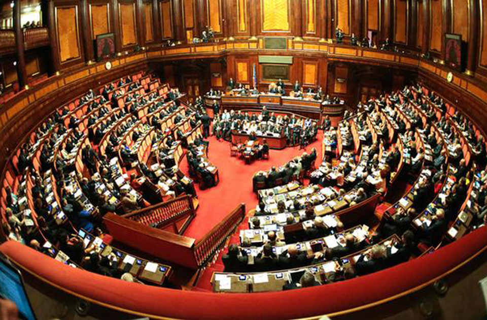 ιταλία-προς-ψήφιση-ο-νέος-εκλογικός-νό-2080370