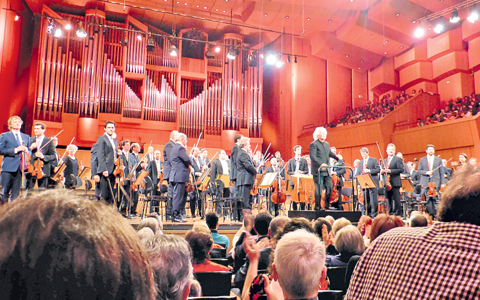 h-mουσική-πρωτομαγιά-των-μεγάλων-προσδο-2081080