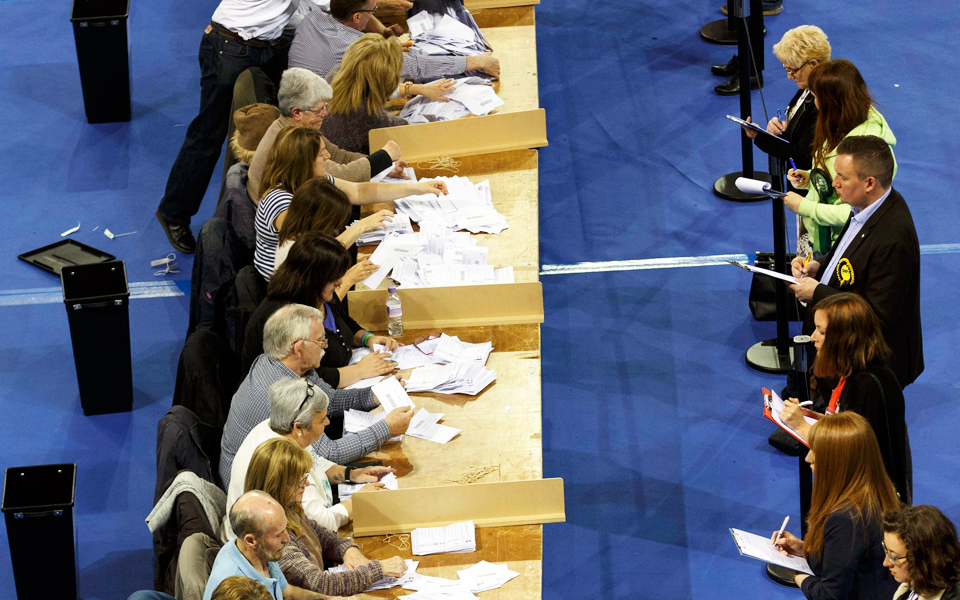 τι-σημαίνει-η-νίκη-κάμερον-για-βρετανί-2082322