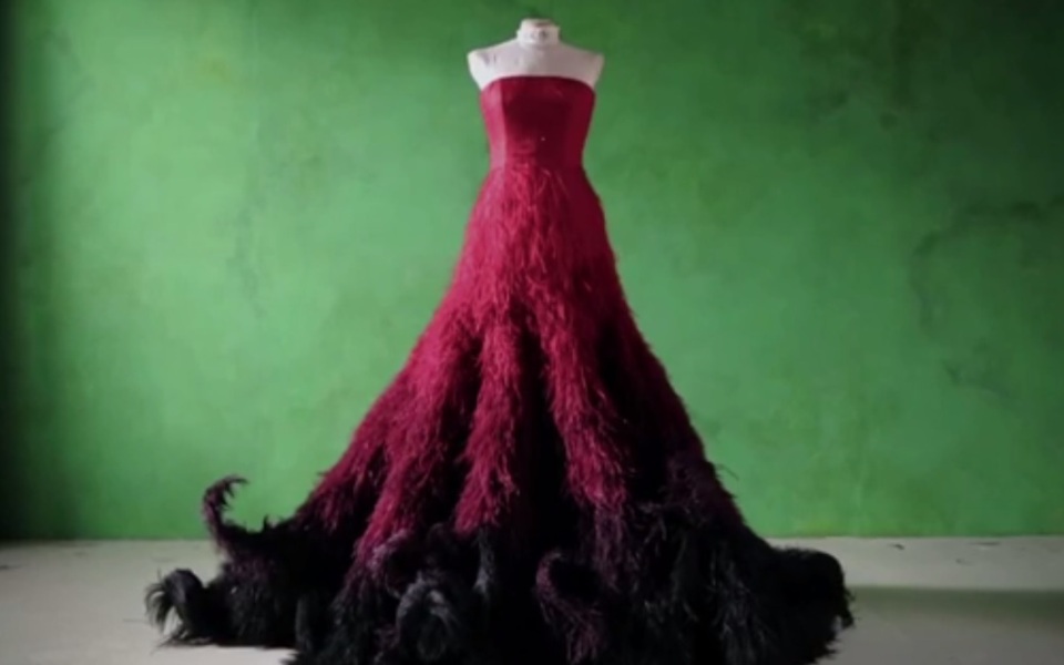 πως-δημιουργείται-ένα-φόρεμα-υψηλής-ρ-2082910