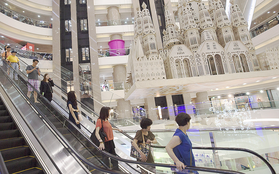 ραγδαία-ανάπτυξη-εμπορικών-κέντρων-σ-2083500