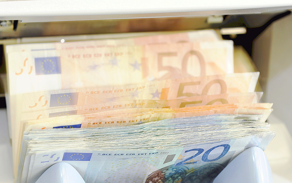 φρένο-στις-χρηματοδοτήσεις-για-καφετ-2084681