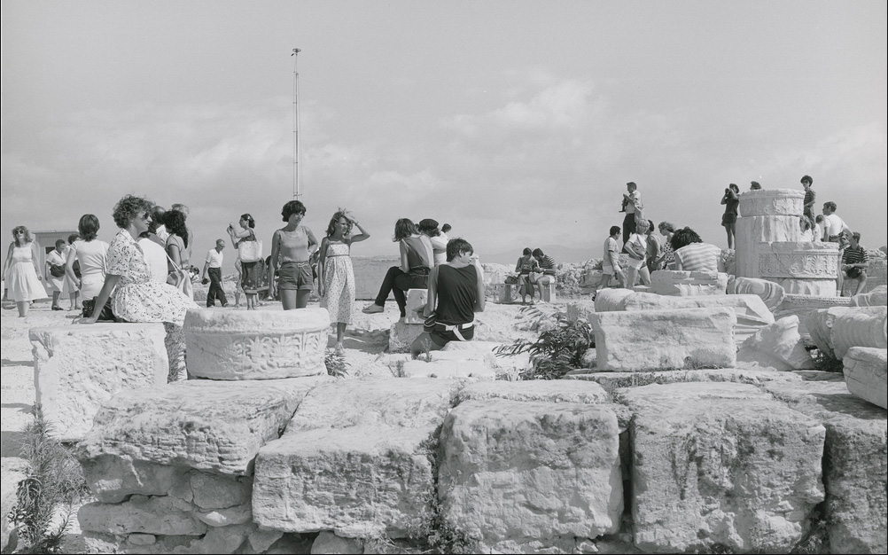 h-ακρόπολη-του-80-μέσα-από-τον-φακό-του-t-2085171