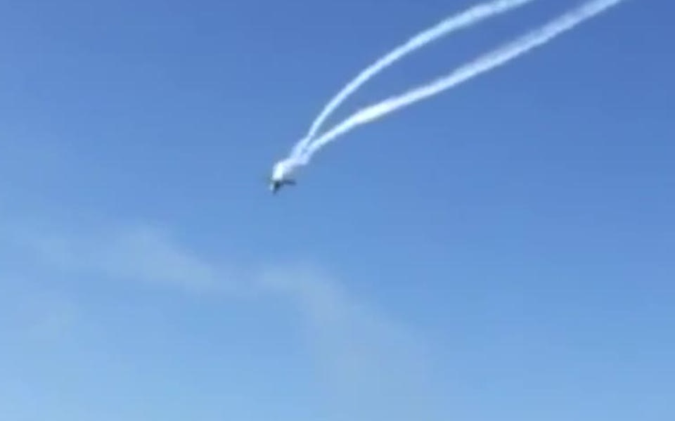 ιταλία-νεκρός-ένας-πιλότος-σε-επίδειξ-2085943