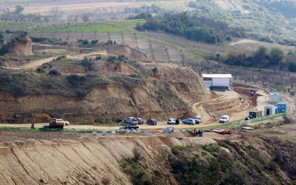 αμφίπολη-προηγείται-η-προστασία-2083890