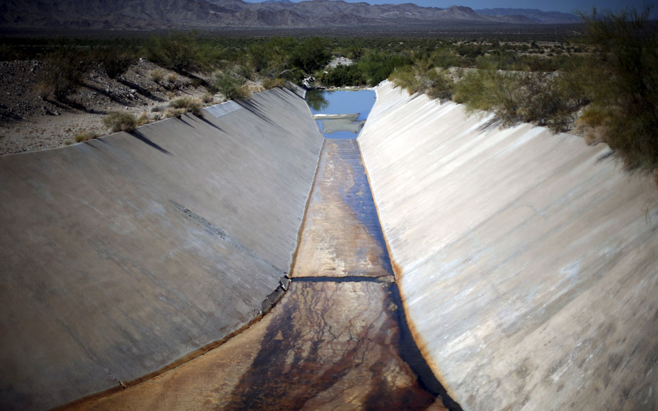 στη-δίνη-ιστορικής-ξηρασίας-η-πολιτεί-2084220