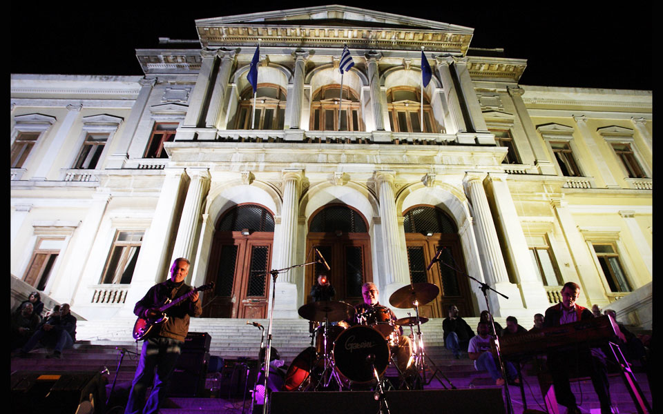 γιατί-οι-κυκλάδες-μπορούν-να-γίνουν-τα-2081577