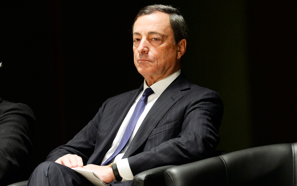 τρικ-από-ντράγκι-για-να-συνεχιστεί-η-ρε-2084031