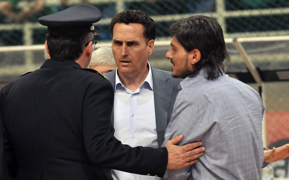 αυτεπάγγελτη-παρέμβαση-σε-βάρος-του-δ-2081229