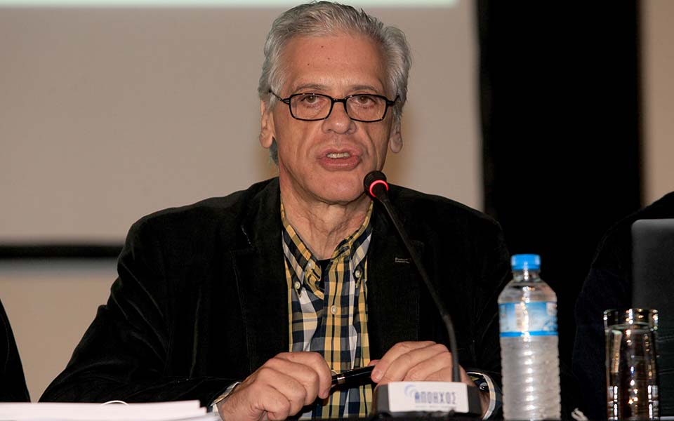 γ-μηλιός-στάση-πληρωμών-μέχρι-να-επέλθ-2081214