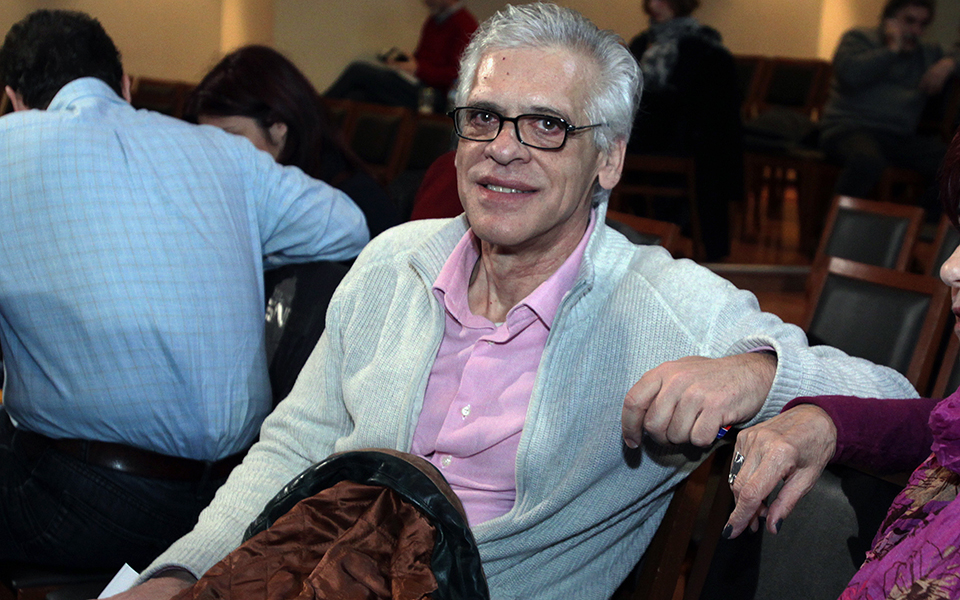 μηλιός-ισορροπία-για-τερματισμό-λιτό-2080848