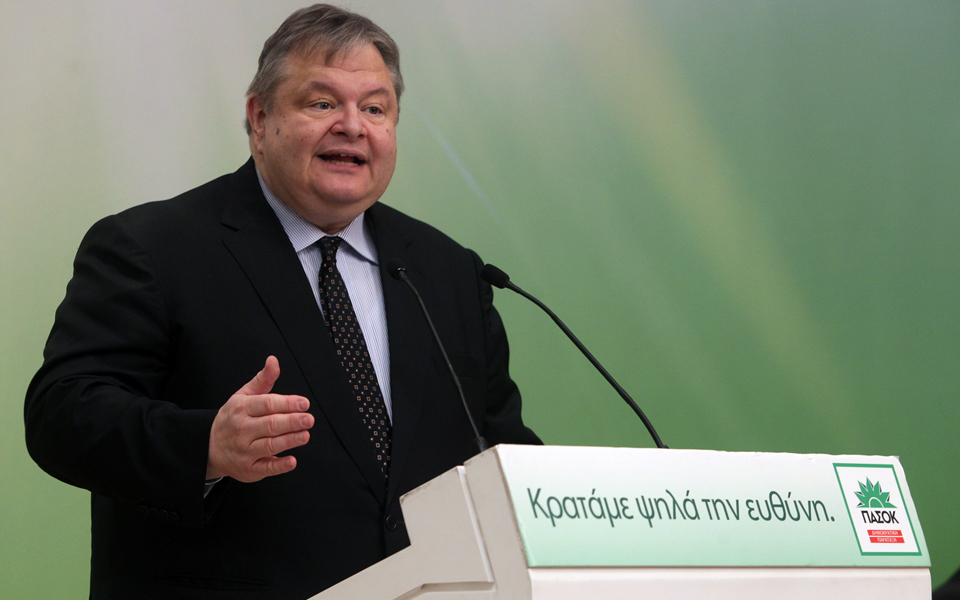 ευ-βενιζέλος-υπέρ-ανανέωσης-στο-πασοκ-2083013